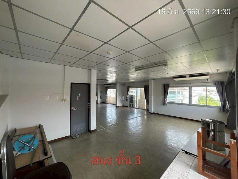 ขายด่วน โกดัง พร้อมสำนักงานออฟฟิศ 3 ชั้น ขนาด 236 ตร.วา, Phra Nakhon Si Ayutthaya, Wang Chula, Wang Noi, Phra Nakhon Si Ayutthaya, , 480 sqm, Warehouse/Factory For Sale, by Mine Home Real Estate, 500523406 - DDproperty.com