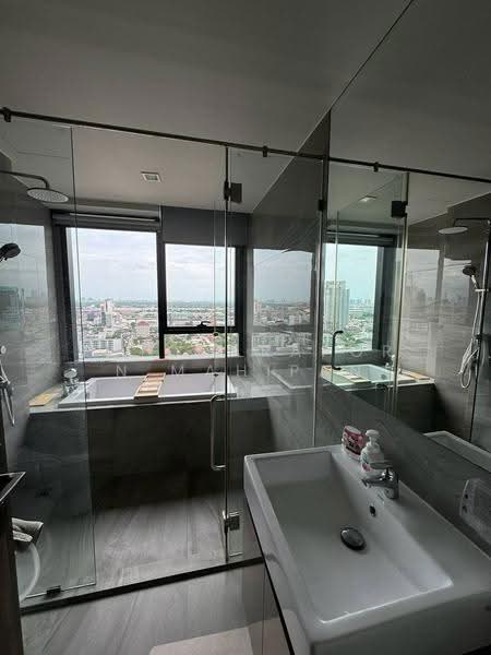 IDEO Q Sukhumvit 36, Bangkok, Soi Sukhumvit 36, Khong Tan, Khlong Toei, Bangkok, 2 Bedrooms, 64 sqm, Condo For Rent, by Petcharaporn Mahipan, 500523464 - DDproperty.com