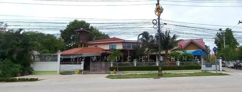 4-BR House, Chon Buri (Pattaya), Poong, Bang Lamung (Pattaya), Chon Buri (Pattaya), 4 Bedrooms, 445 sqm, Single Detached House For Sale, by Boonyanuch Unna, 500523467 - DDproperty.com