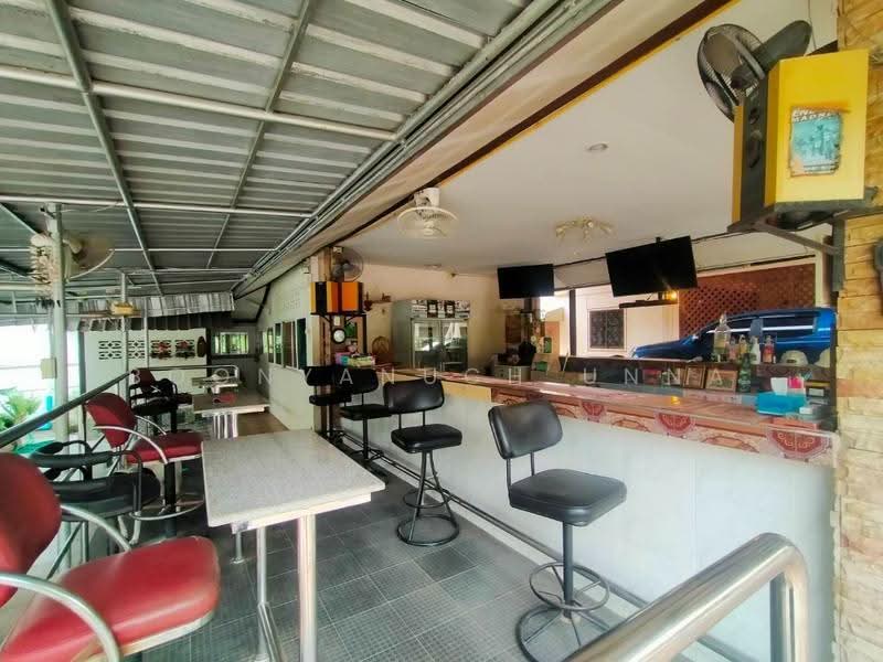 4-BR House, Chon Buri (Pattaya), Poong, Bang Lamung (Pattaya), Chon Buri (Pattaya), 4 Bedrooms, 445 sqm, Single Detached House For Sale, by Boonyanuch Unna, 500523467 - DDproperty.com