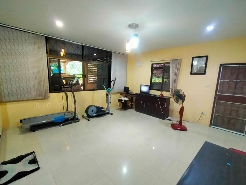 4-BR House, Chon Buri (Pattaya), Poong, Bang Lamung (Pattaya), Chon Buri (Pattaya), 4 Bedrooms, 445 sqm, Single Detached House For Sale, by Boonyanuch Unna, 500523467 - DDproperty.com