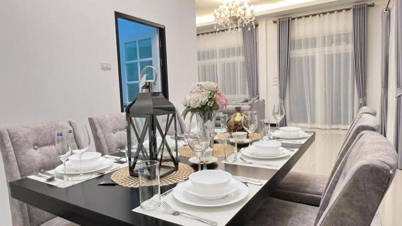3-BR Villa, Chon Buri (Pattaya), Nong Pru, Bang Lamung (Pattaya), Chon Buri (Pattaya), 3 Bedrooms, 207 sqm, Villa For Sale, by Boonyanuch Unna, 500523497 - DDproperty.com