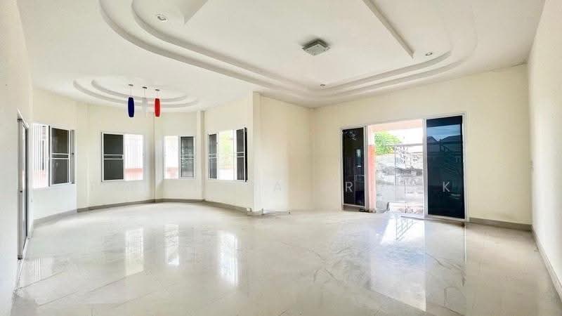 บ้าน 3-ห้องนอน, ชลบุรี, ตะเคียนเตี้ย, บางละมุง, ชลบุรี, 150 ตร.ม., บ้านเดี่ยว ขาย, โดย Patchara Srisak, 500523506 - DDproperty.com
