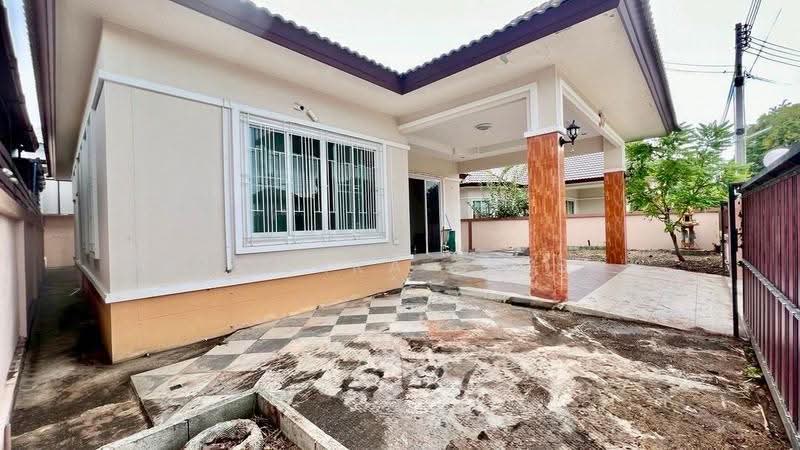 3-BR House, Chon Buri (Pattaya), Ta Khian Tia, Bang Lamung (Pattaya), Chon Buri (Pattaya), 3 Bedrooms, 150 sqm, Single Detached House For Sale, by Patchara Srisak, 500523506 - DDproperty.com