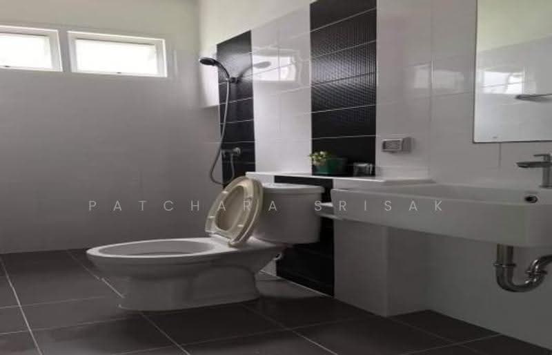3-BR House, Chon Buri (Pattaya), Surasak, Si Racha, Chon Buri (Pattaya), 3 Bedrooms, 130 sqm, Single Detached House For Sale, by Patchara Srisak, 500523518 - DDproperty.com