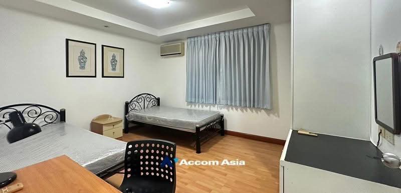 Royal Castle Sukhumvit : รอยัล คาสเซอร์ สุขุมวิท, กรุงเทพ, 30 ซอยสุขุมวิท 39, คลองเตยเหนือ, วัฒนา, กรุงเทพ, 133 ตร.ม., คอนโด ขาย, โดย Accom Asia, 500523519 - DDproperty.com