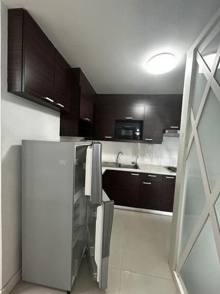 The Clover Thonglor Residence, Bangkok, Soi Sukhumvit 55, Khlong Tan Nua, Watthana, Bangkok, 2 Bedrooms, 74 sqm, Condo For Sale, by Boby Wei, 500523543 - DDproperty.com