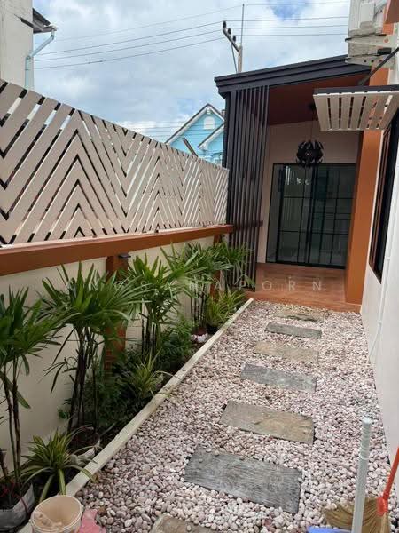 iDesign Lam Luk Ka Khlong 3, Pathum Thani, Lat Sawai, Lam Luk Ka, Pathum Thani, 4 Bedrooms, 140 sqm, Townhouse For Sale, by Angsanaporn D, 500523548 - DDproperty.com