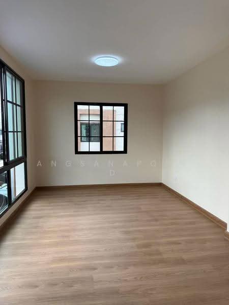 iDesign Lam Luk Ka Khlong 3, Pathum Thani, Lat Sawai, Lam Luk Ka, Pathum Thani, 4 Bedrooms, 140 sqm, Townhouse For Sale, by Angsanaporn D, 500523548 - DDproperty.com