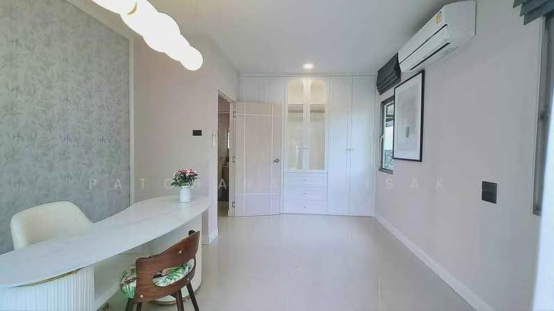 4-BR House, Chon Buri (Pattaya), Ta Khian Tia, Bang Lamung (Pattaya), Chon Buri (Pattaya), 4 Bedrooms, 214 sqm, Single Detached House For Rent, by Patchara Srisak, 500523569 - DDproperty.com