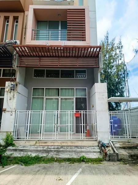 RK Office Park Ramintra - Ramkhamhaeng, Bangkok, Suwinthawong Road, Min Buri, Bangkok, 3 Bedrooms, 210 sqm, Townhouse For Sale, by ด่วน! ขายขาดทุน ทาวน์โฮม/ออฟฟิศ 3.5 ชั้น RK Office Park สุวินทวงศ์, 500523591 - DDproperty.com