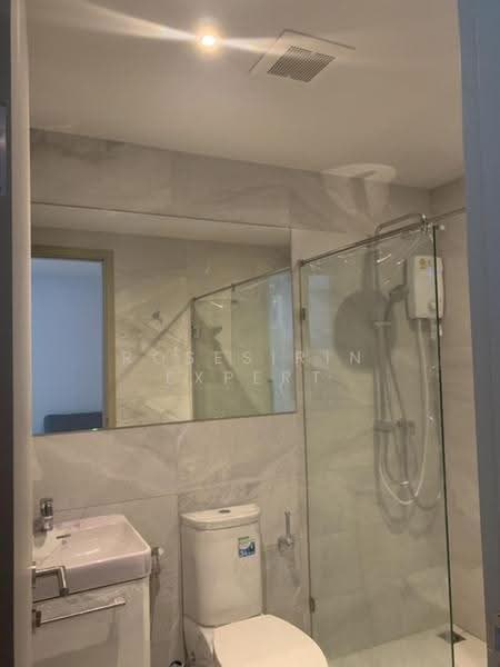 Rhythm Ekkamai, Bangkok, 11 Soi Sukhumvit 63, Khlongtoei Nua, Watthana, Bangkok, 1 Bedroom, 36 sqm, Condo For Rent, by Rosesirin Expert, 500523596 - DDproperty.com