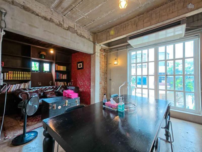 CHUBCHEEVIT STUDIO BANGKOK CO,LTD, Bangkok, Phlapphla, Wang Thonglang, Bangkok, 2 Bedrooms, 216 sqm, Townhouse For Sale, by คุณเพ้ง, 500523606 - DDproperty.com