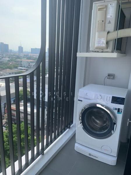 XT Ekkamai, Bangkok, 259 Soi Sukhumvit 63, Khlong Tan Nua, Watthana, Bangkok, 1 Bedroom, 30 sqm, Condo For Rent, by Rosesirin Expert, 500523623 - DDproperty.com