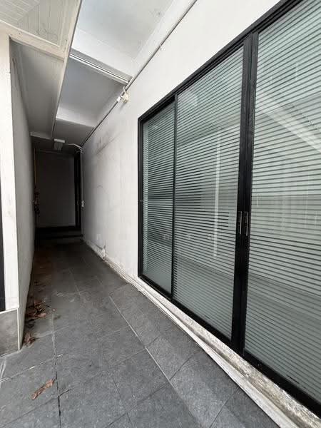 Soi Ruamruedee, Bangkok, Lumphini, Pathum Wan, Bangkok, , 1,000 sqm, Office Space For Rent, by Mr Gon, 500523627 - DDproperty.com