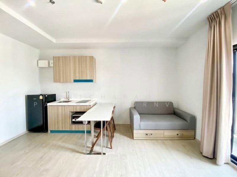 Altitude Unicorn Sathorn-Tha Phra, Bangkok, Ratchaphruek Road, Talat Plu, Thon Buri, Bangkok, 1 Bedroom, 33 sqm, Condo For Rent, by Patcharames Pattharapornviboon, 500523697 - DDproperty.com
