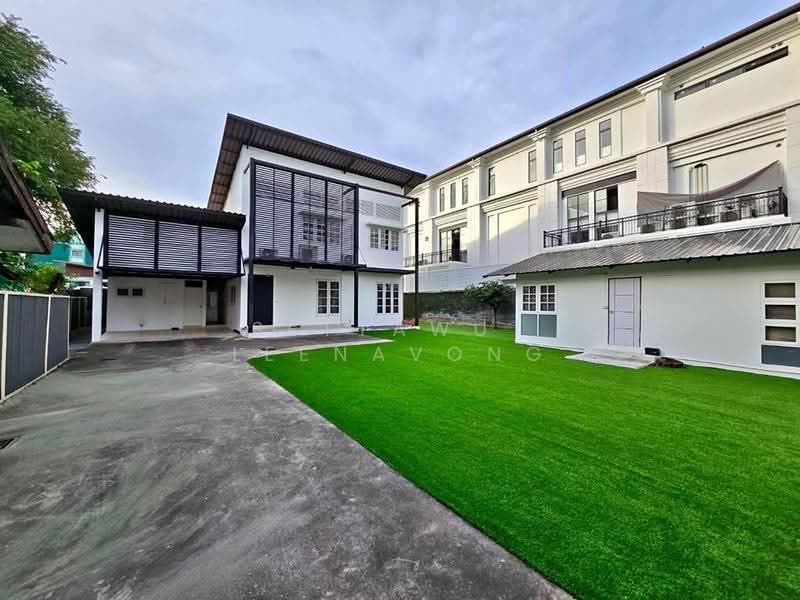 4-BR House, Bangkok, Praborommaharatchawang, Phra Nakhon, Bangkok, 4 Bedrooms, 250 sqm, Single Detached House For Rent, by Settawut Leenavong, 500523704 - DDproperty.com