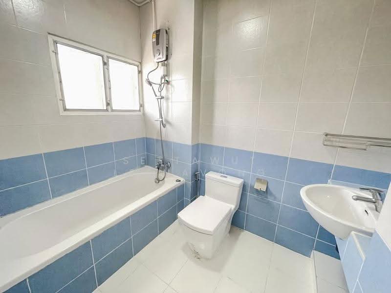4-BR House, Bangkok, Praborommaharatchawang, Phra Nakhon, Bangkok, 4 Bedrooms, 250 sqm, Single Detached House For Rent, by Settawut Leenavong, 500523704 - DDproperty.com