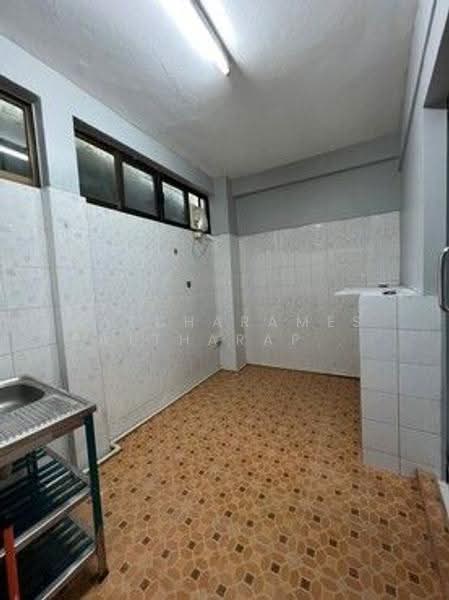 2-BR Townhouse, Bangkok, Khlong Tan Nua, Watthana, Bangkok, 2 Bedrooms, 93 sqm, Townhouse For Rent, by Patcharames Pattharapornviboon, 500523706 - DDproperty.com