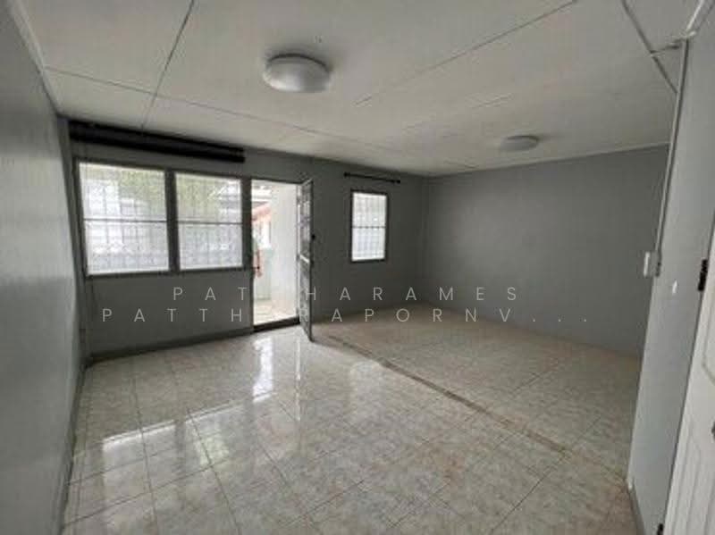 2-BR Townhouse, Bangkok, Khlong Tan Nua, Watthana, Bangkok, 2 Bedrooms, 93 sqm, Townhouse For Rent, by Patcharames Pattharapornviboon, 500523706 - DDproperty.com