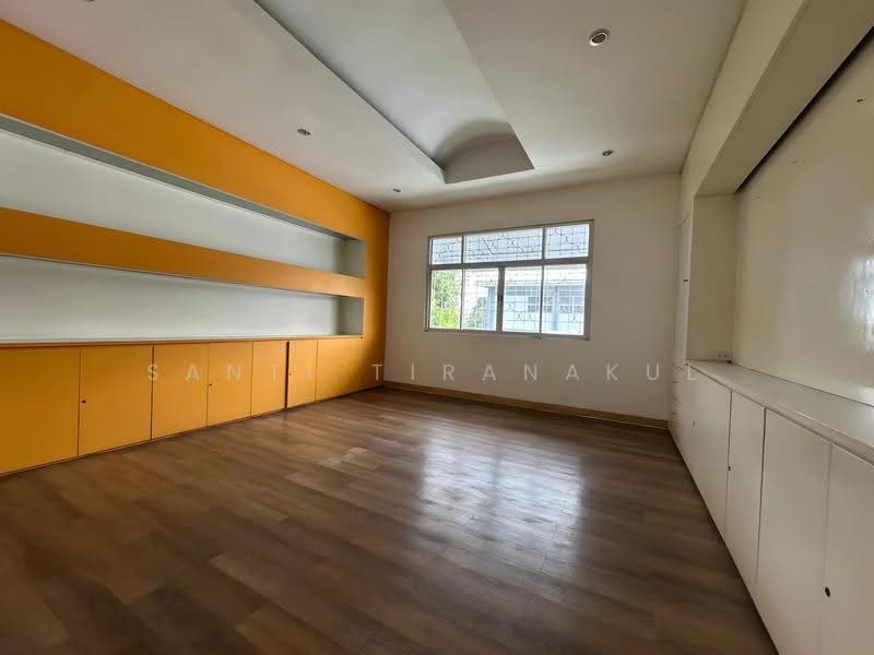 For Rent Bangkok Warehouse BTS Udomsuk With Office Container Access Wh-1419, Bangkok, Bang Chak, Phra Khanong, Bangkok, , 1,200 sqm, Warehouse/Factory For Rent, by Santi Tiranakul, 500523714 - DDproperty.com