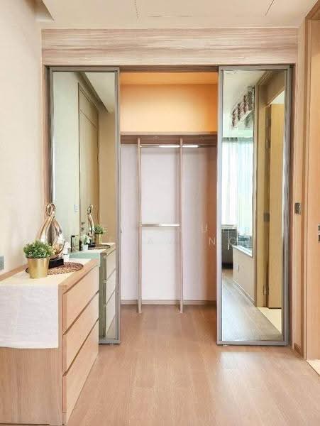 The Esse Asoke, Bangkok, 333 Soi Sukhumvit 21, Sukhumvit Road, Khlongtoei Nua, Watthana, Bangkok, 2 Bedrooms, 90 sqm, Condo For Rent, by Settawut Leenavong, 500523719 - DDproperty.com