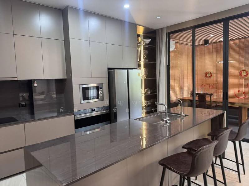 Vana Residence Rama9 – Srinakarin, Bangkok, 89 Sri Nakharin-Rom Klao Road, Hua Mak, Bang Kapi, Bangkok, 5 Bedrooms, 492 sqm, Single Detached House For Rent, by Apinya Pitakchaitham, 500523791 - DDproperty.com