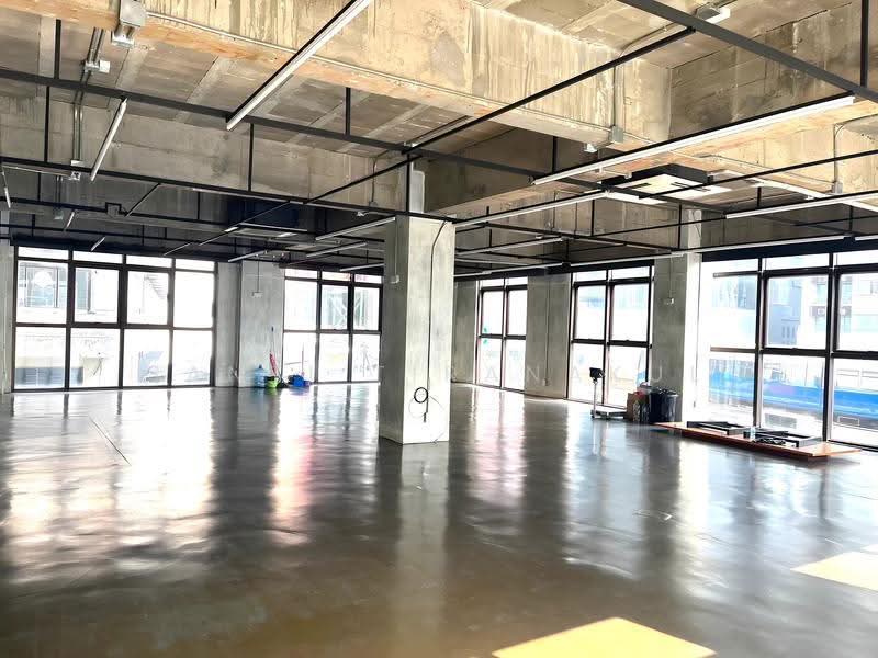 For Rent Bangkok Office Sukhumvit Rd near BTS Phrom Phong 173 Sqm Of-3514, Bangkok, Khong Tan, Khlong Toei, Bangkok, , 173 sqm, Office Space For Rent, by Santi Tiranakul, 500523810 - DDproperty.com
