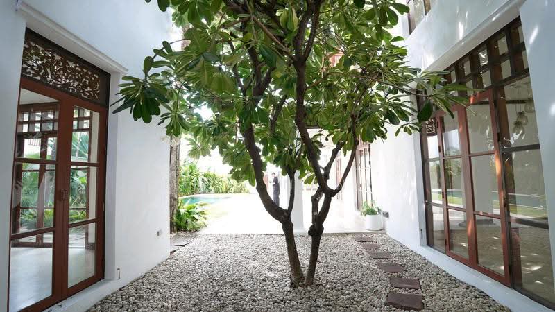 Pool Villa House Sukhumvit 23, Bangkok, สุขุมวิท23, Khlong Tan Nua, Watthana, Bangkok, 6 Bedrooms, 1,000 sqm, Single Detached House For Rent, by Miss Nana, 500523812 - DDproperty.com