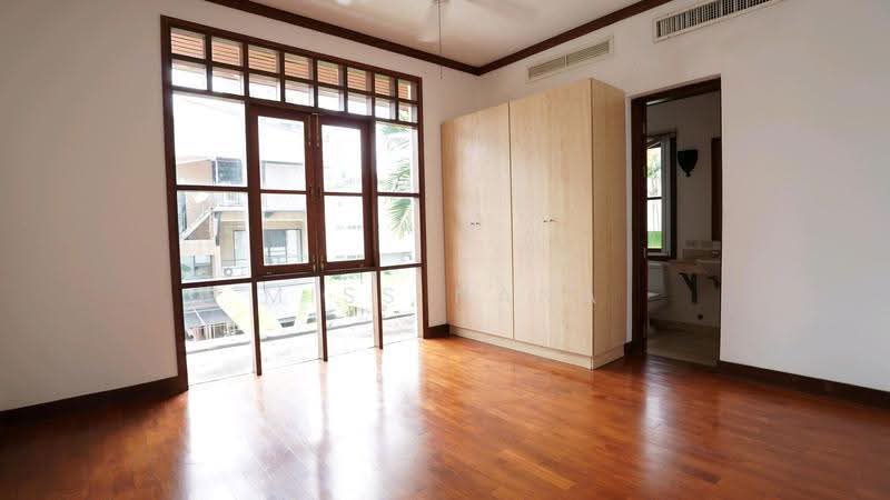 Pool Villa House Sukhumvit 23, Bangkok, สุขุมวิท23, Khlong Tan Nua, Watthana, Bangkok, 6 Bedrooms, 1,000 sqm, Single Detached House For Rent, by Miss Nana, 500523812 - DDproperty.com