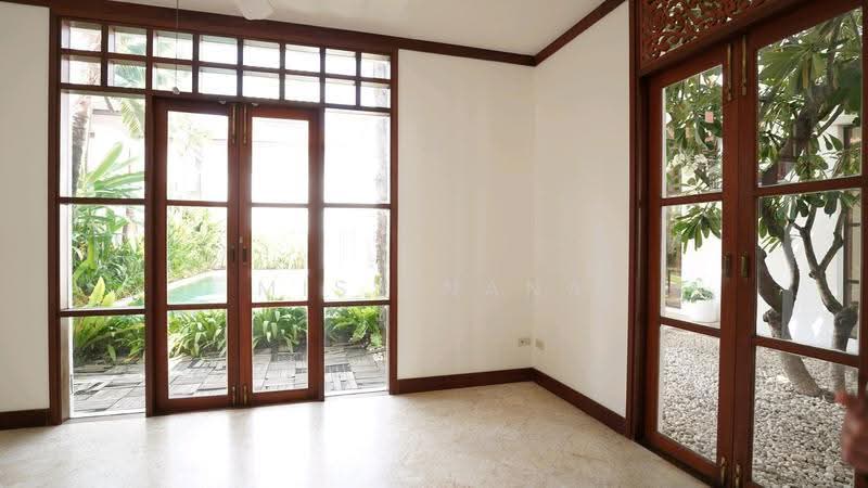 Pool Villa House Sukhumvit 23, Bangkok, สุขุมวิท23, Khlong Tan Nua, Watthana, Bangkok, 6 Bedrooms, 1,000 sqm, Single Detached House For Rent, by Miss Nana, 500523812 - DDproperty.com