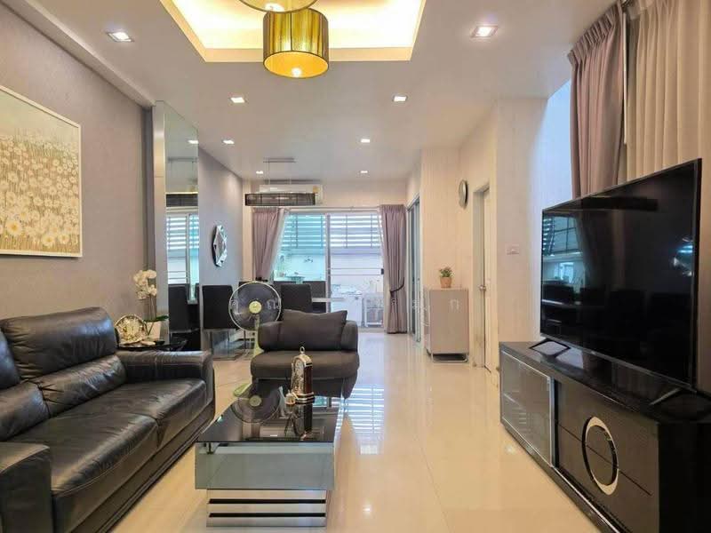 Autumn Residence Phetkasem 114, Bangkok, Nong Kang Plu, Nong Khaem, Bangkok, 3 Bedrooms, 195 sqm, Townhouse For Sale, by Mooky ตุลาพันธุ์, 500523813 - DDproperty.com