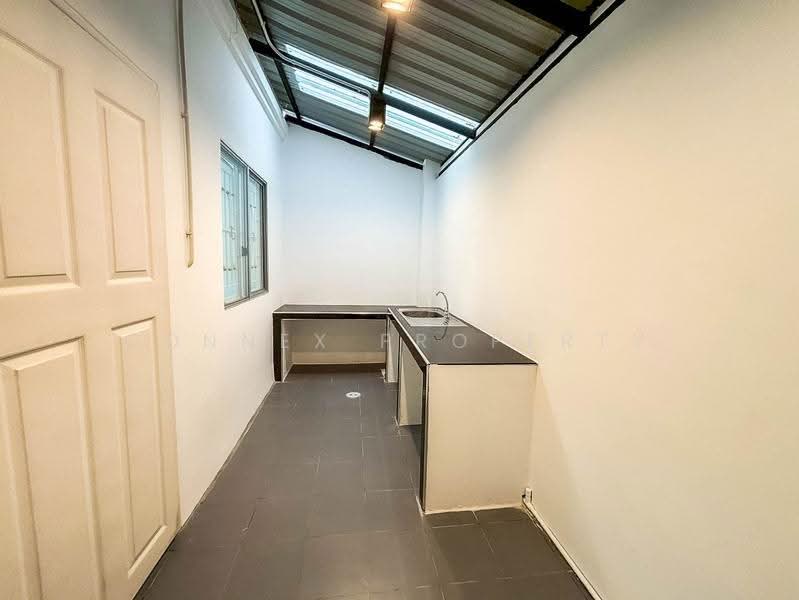 Baan Pruksa 49/2 Bangyai-Kaewin, Nonthaburi, Soi Kaew In 11, Sao Thong Hin Bang Yai, Nonthaburi Province, Sao Thong Hin, Bang Yai, Nonthaburi, 3 Bedrooms, 140 sqm, Townhouse For Sale, by Connex Property, 500523822 - DDproperty.com