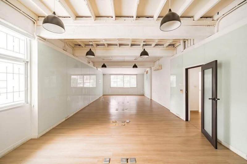 Office Building Home Office with Warehouse in Ladprao, Bangkok, ลาดพร้าวซอย 6, Jom Phon, Chatuchak, Bangkok, , 725 sqm, Office Space For Rent, by Thanyarat Rattanaburee, 500523855 - DDproperty.com