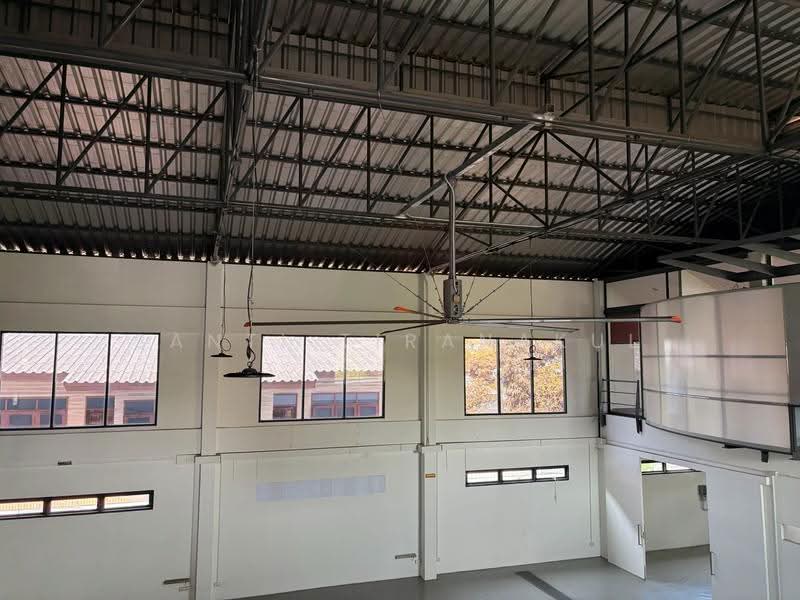 For Rent Bangkok Warehouse BTS Punnawithi With Office 10-Wheel Access Wh-1289, Bangkok, Bang Chak, Phra Khanong, Bangkok, , 1,000 sqm, Warehouse/Factory For Rent, by Santi Tiranakul, 500523871 - DDproperty.com