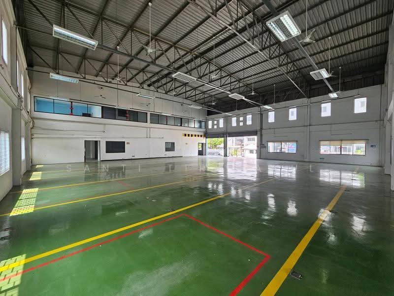 For Rent Bangkok Warehouse BTS Udom Suk Container Access 1,015 Sqm Wh-2598, Bangkok, Bang Chak, Phra Khanong, Bangkok, , 1,015 sqm, Warehouse/Factory For Rent, by Santi Tiranakul, 500523876 - DDproperty.com