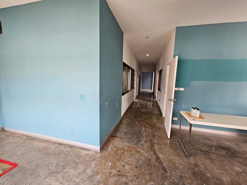 For Rent Bangkok Warehouse BTS Udom Suk Container Access 1,015 Sqm Wh-2598, Bangkok, Bang Chak, Phra Khanong, Bangkok, , 1,015 sqm, Warehouse/Factory For Rent, by Santi Tiranakul, 500523876 - DDproperty.com