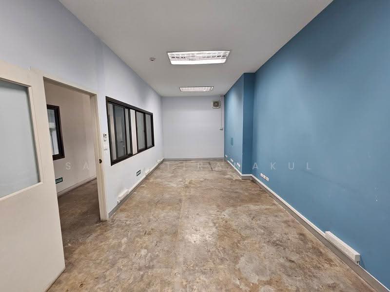 For Rent Bangkok Warehouse BTS Udom Suk Container Access 1,015 Sqm Wh-2598, Bangkok, Bang Chak, Phra Khanong, Bangkok, , 1,015 sqm, Warehouse/Factory For Rent, by Santi Tiranakul, 500523876 - DDproperty.com