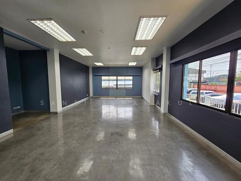 For Rent Bangkok Warehouse BTS Udom Suk Container Access 1,015 Sqm Wh-2598, Bangkok, Bang Chak, Phra Khanong, Bangkok, , 1,015 sqm, Warehouse/Factory For Rent, by Santi Tiranakul, 500523876 - DDproperty.com