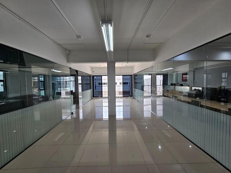 For Rent Samut Prakan Warehouse Kingkaew Rd With Office 10-Wheel Access Wh-3498, Samut Prakan, Rachathewa, Bang Plee, Samut Prakan, , 1,000 sqm, Warehouse/Factory For Rent, by Santi Tiranakul, 500523879 - DDproperty.com