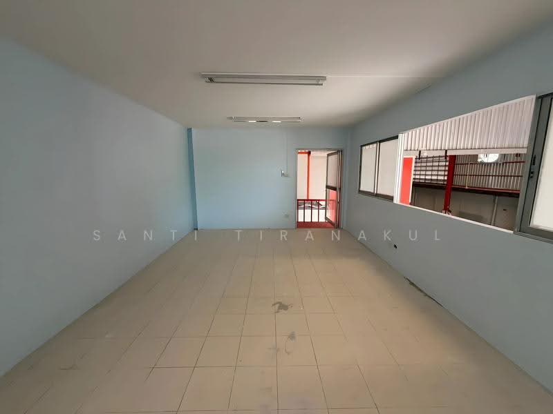 For Rent Samut Prakan Warehouse Lat Krabang Rd Container Access 1,600 Sqm Wh-3510, Samut Prakan, Rachathewa, Bang Plee, Samut Prakan, , 1,600 sqm, Warehouse/Factory For Rent, by Santi Tiranakul, 500523887 - DDproperty.com