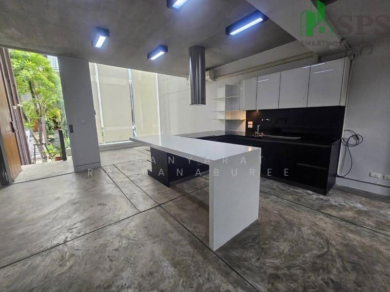 ็Home office for rent sukhumvit 64 loft style at oasis loft, Bangkok, Bang Chak, Phra Khanong, Bangkok, , 247 sqm, Office Space For Rent, by Thanyarat Rattanaburee, 500523900 - DDproperty.com