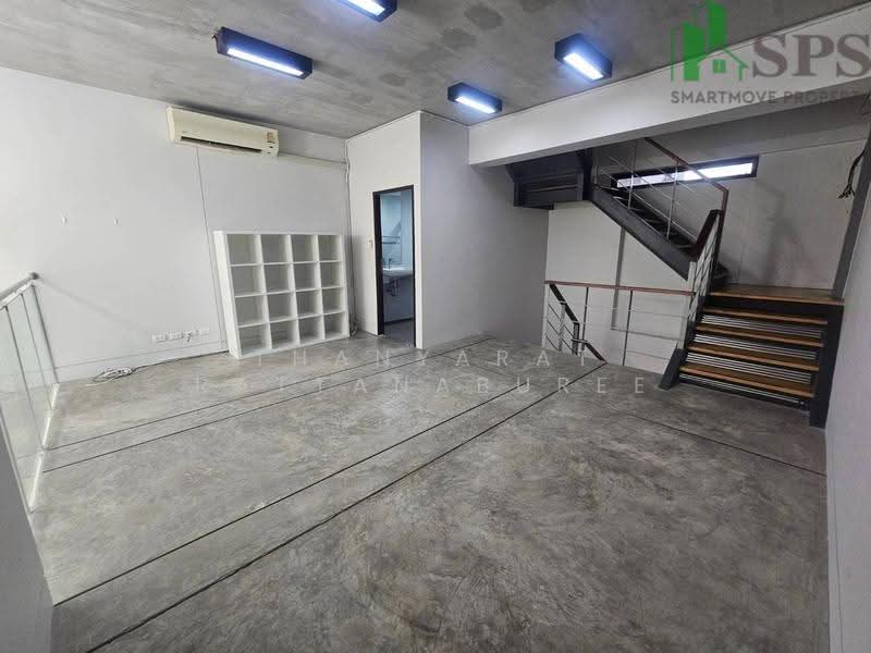 ็Home office for rent sukhumvit 64 loft style at oasis loft, Bangkok, Bang Chak, Phra Khanong, Bangkok, , 247 sqm, Office Space For Rent, by Thanyarat Rattanaburee, 500523900 - DDproperty.com