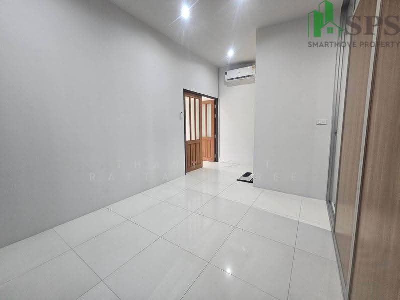 ให้เช่า home office ซอยสุขุมวิท 64 สไตล์ loft at oasis loft, กรุงเทพ, บางจาก, พระโขนง, กรุงเทพ, 247 ตร.ม., สำนักงาน ให้เช่า, โดย Thanyarat Rattanaburee, 500523900 - DDproperty.com