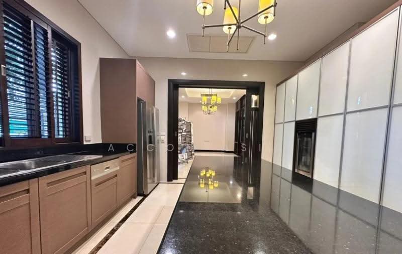 Baan Sukhumvit 18, Bangkok, 3/13-14 Sukhumvit Soi 18, Khlong Toei, Bangkok, 4 Bedrooms, 600 sqm, Single Detached House For Rent, by Accom Asia, 500523906 - DDproperty.com