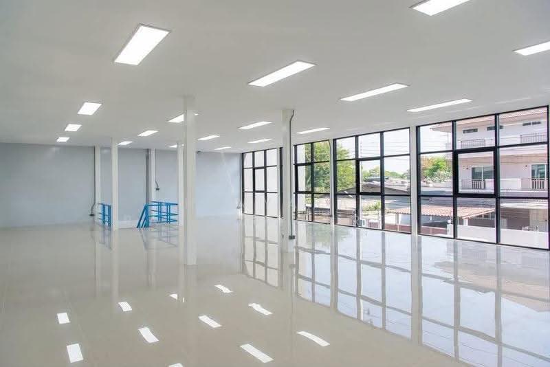 2-Story Office Building for Rent in Punnawithi 29 Sukhumvit 101, Bangkok, สุขุมวิท 101, Bang Chak, Phra Khanong, Bangkok, , 232 sqm, Office Space For Rent, by Thanyarat Rattanaburee, 500523925 - DDproperty.com