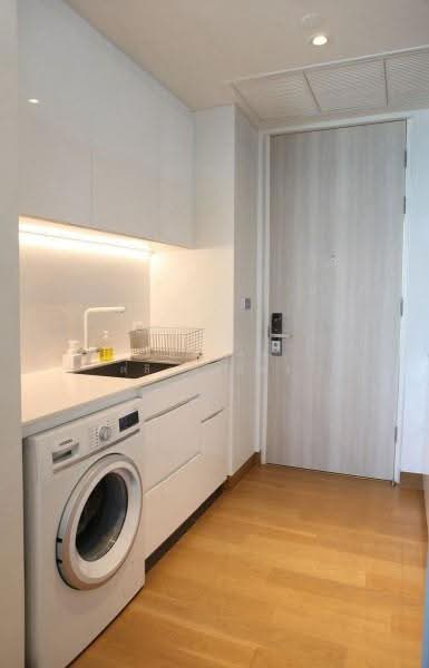 The Lumpini 24, Bangkok, Sukhumvit 24 Road, Khong Tan, Khlong Toei, Bangkok, 2 Bedrooms, 54 sqm, Condo For Sale, by ดลดากร ลลิตวรฉัตร, 500523934 - DDproperty.com