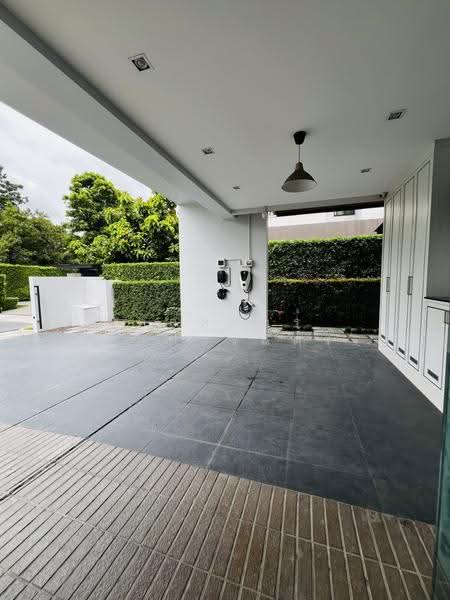 Nantawan Pinklao-Ratchapruek, Bangkok, Ratchaphruek Road, Taling Chan, Bangkok, 4 Bedrooms, 289 sqm, Single Detached House For Sale, by ดลดากร ลลิตวรฉัตร, 500523936 - DDproperty.com