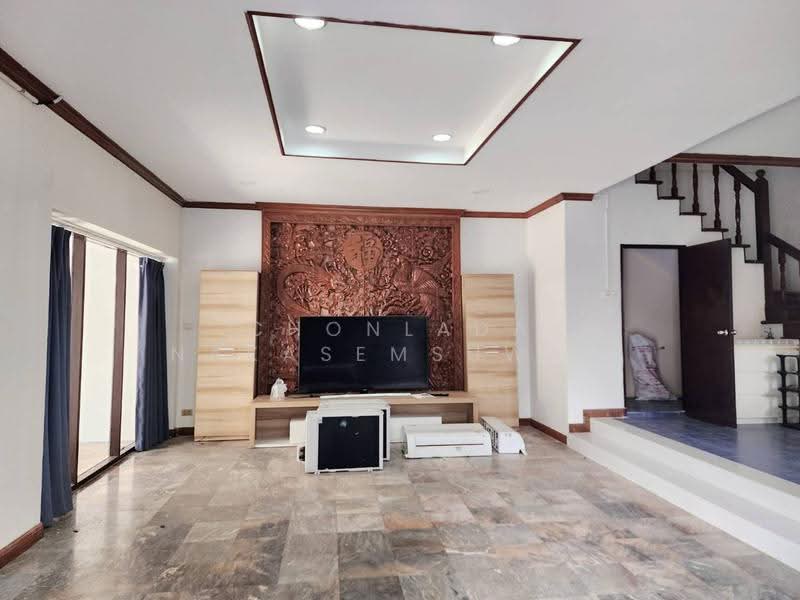 Townhome Sriwara Town in town, Bangkok, Phlapphla, Wang Thonglang, Bangkok, 5 Bedrooms, 250 sqm, Townhouse For Sale, by Chonlada Nakasemsuwan, 500523951 - DDproperty.com