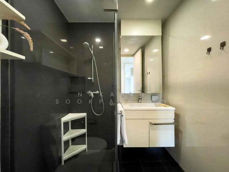 Via 31, Bangkok, Soi Sukhumvit 31, Khlong Tan Nua, Watthana, Bangkok, 2 Bedrooms, 75 sqm, Condo For Rent, by Nakarin Sookpaiboon, 500524093 - DDproperty.com